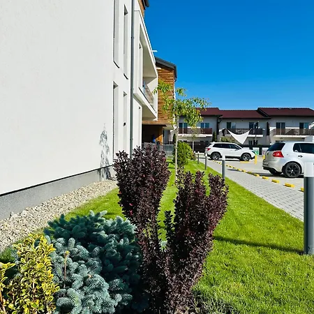 Uno Deluxe Home Brasov Exterior photo